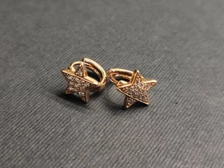گوشواره با طرح ستاره